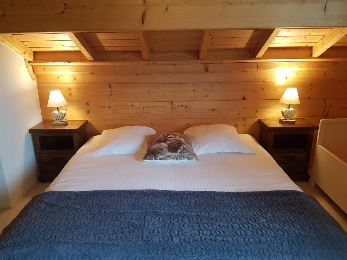 Chalet Les Aigles Saint-Sixt Exterior photo