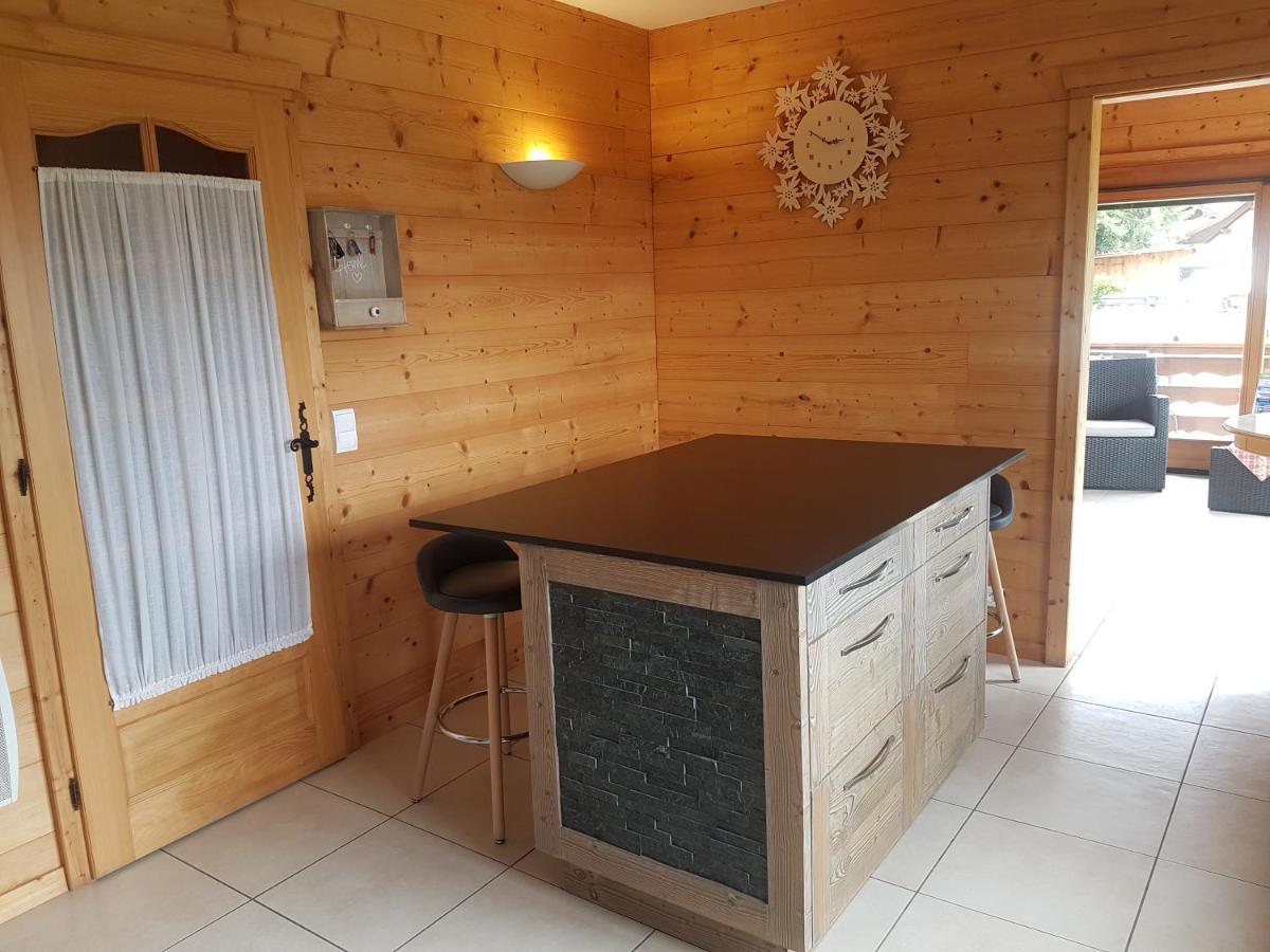 Chalet Les Aigles Saint-Sixt Exterior photo