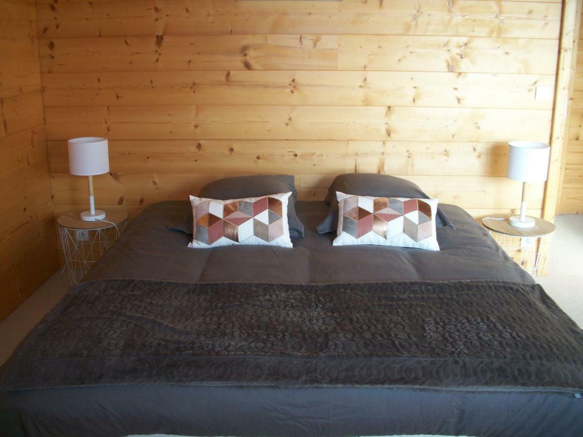 Chalet Les Aigles Saint-Sixt Exterior photo