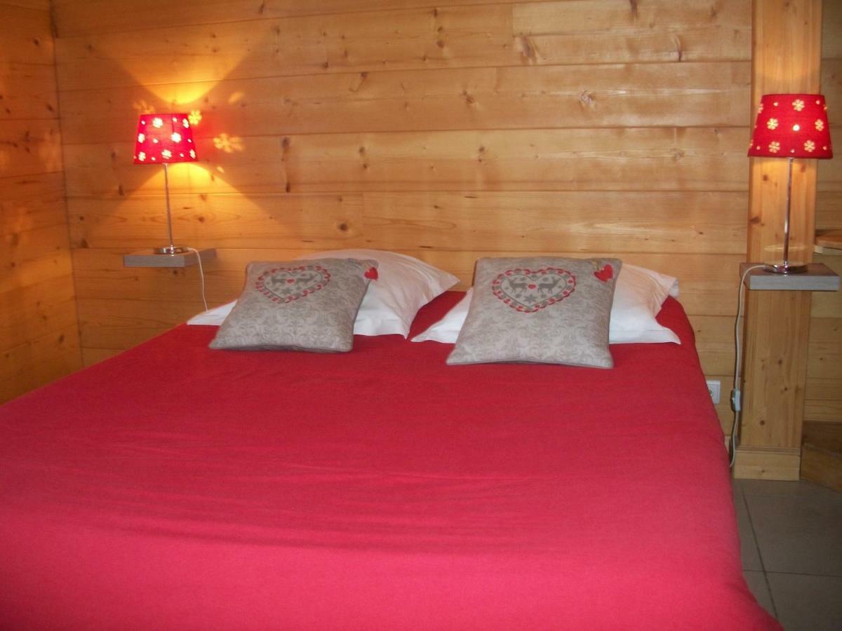 Chalet Les Aigles Saint-Sixt Exterior photo